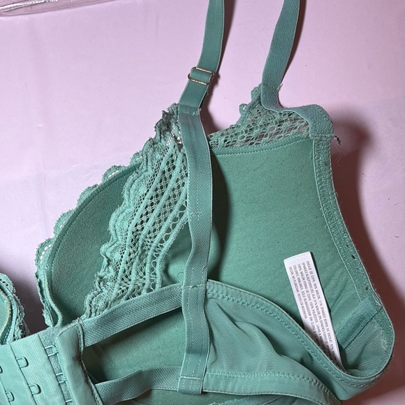 Auden Green Underwire Bra Intimates & Sleepwear - Picture 3 of 5